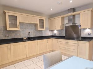 Photo 21- click for photo gallery